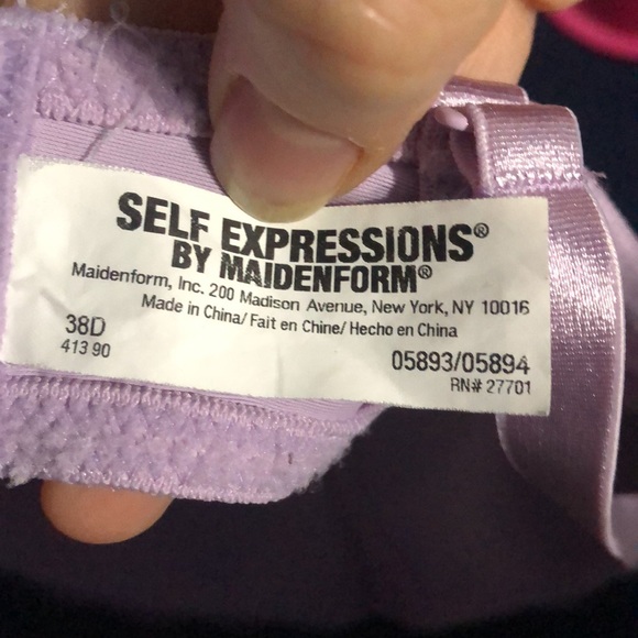 5 Bras - Picture 4 of 9